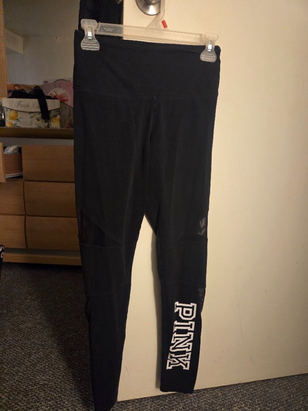Victoria's Secret leggings. Size Small